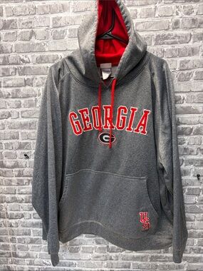Georgia Bulldogs 
Knights Apparel Gray Crewneck Hoodie with Red‎ Lettering